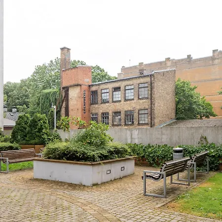 Apartment Spacious In A Park Zone With The Private Terrace